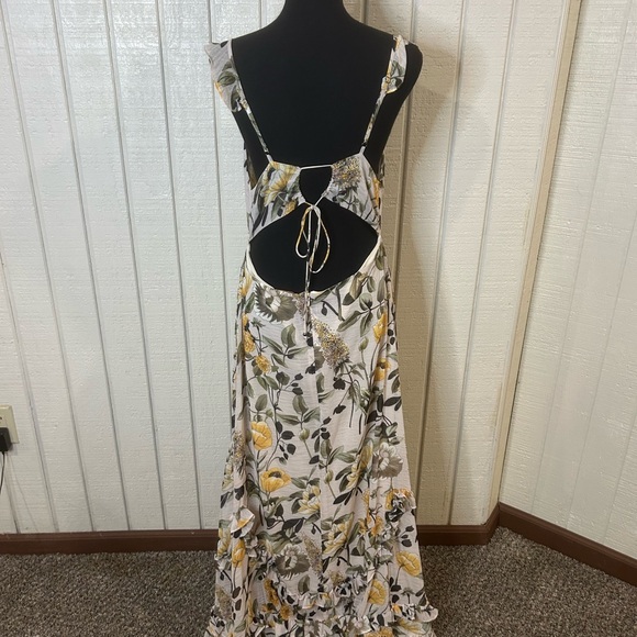 Secret Mission Super Natural Celia Open Back Maxi Dress, size medium. - Picture 6 of 8